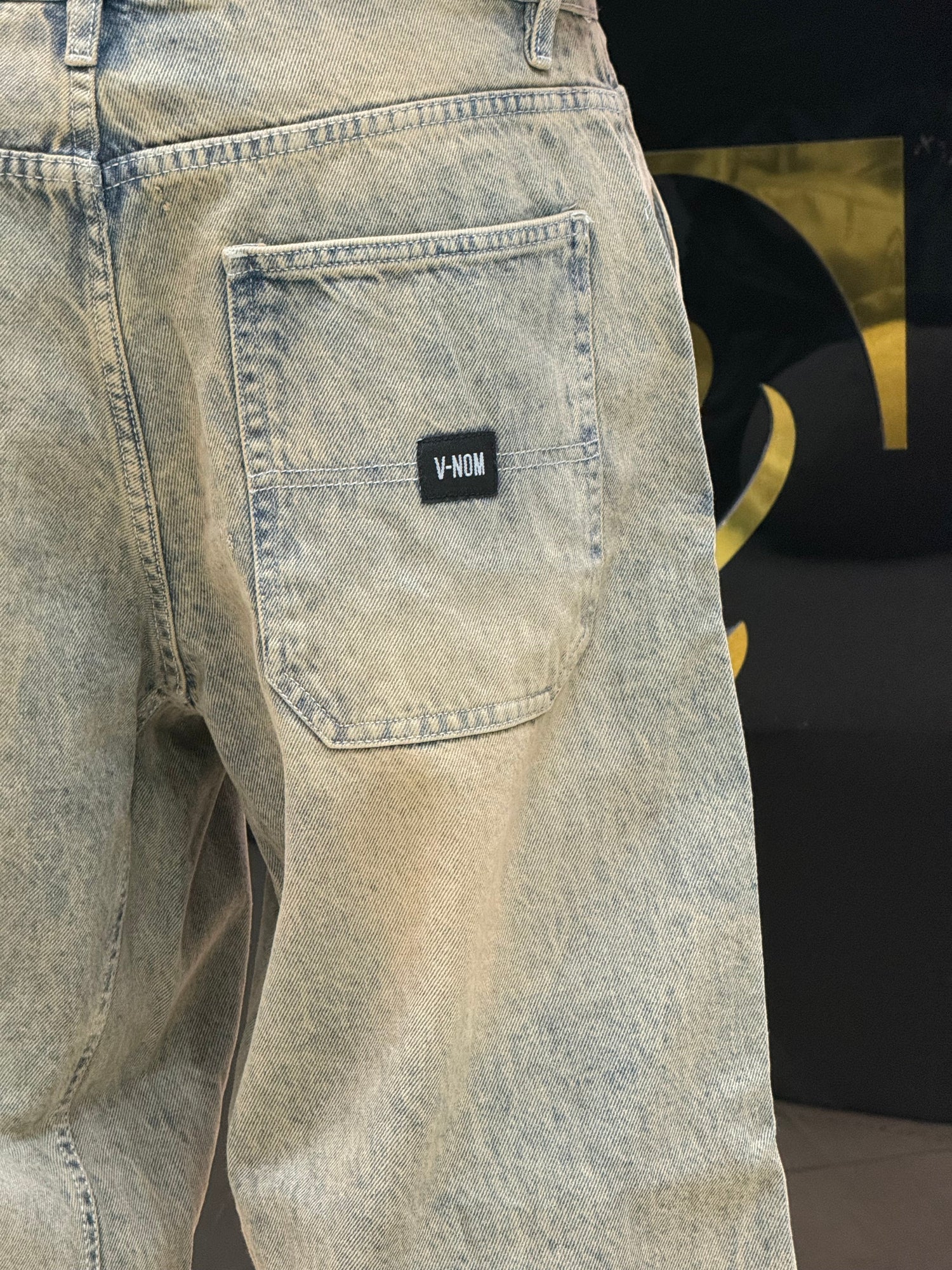 BALLOON FIT JEANS DIRTY CLAIR