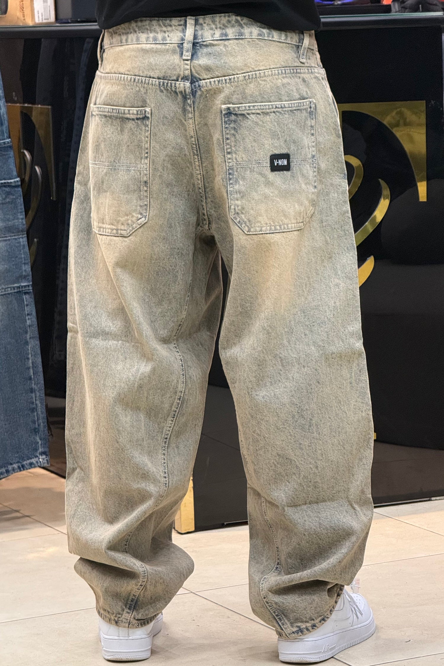 BALLOON FIT JEANS DIRTY CLAIR