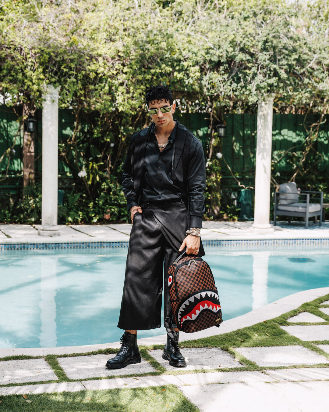 STREETVOLUME SAWTOOTH SHARKS IN PARIS DLXSV BACKPACK